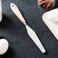 Палетка прямая с дер. ручкой, 9см