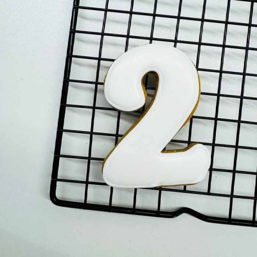 Пряник имбирный "2" белый, 8см Пряник имбирный "2" белый, 8см
